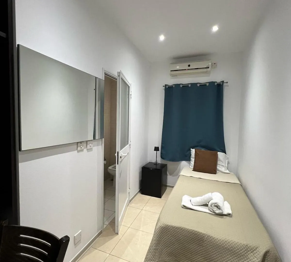 Guest house Magnolia Guesthouse St Julians Saint Julian's Malta