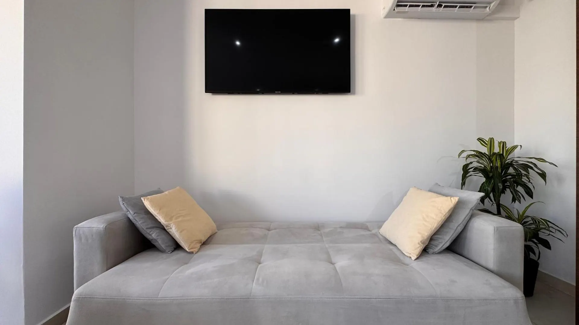 Magnolia Guesthouse St Julians San Giuliano